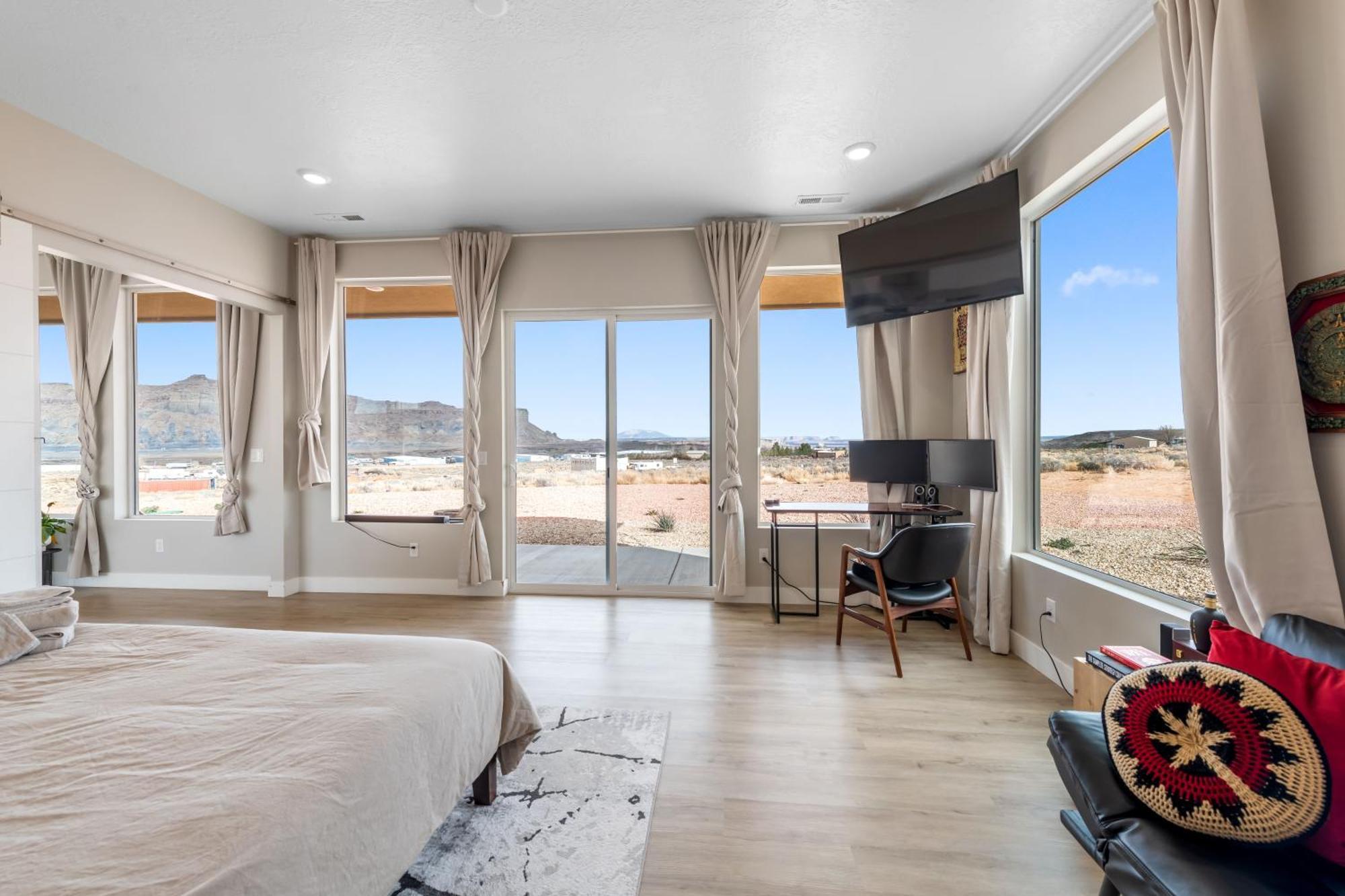 Page Arizona Border Town- Crimson Suite, Desert Canyon Getaway With Views Big Water Kültér fotó